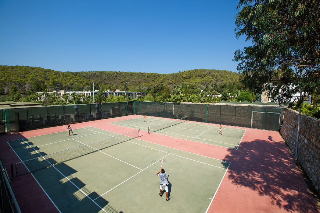 Hotel Crystal Green Bay - korty tenisowe