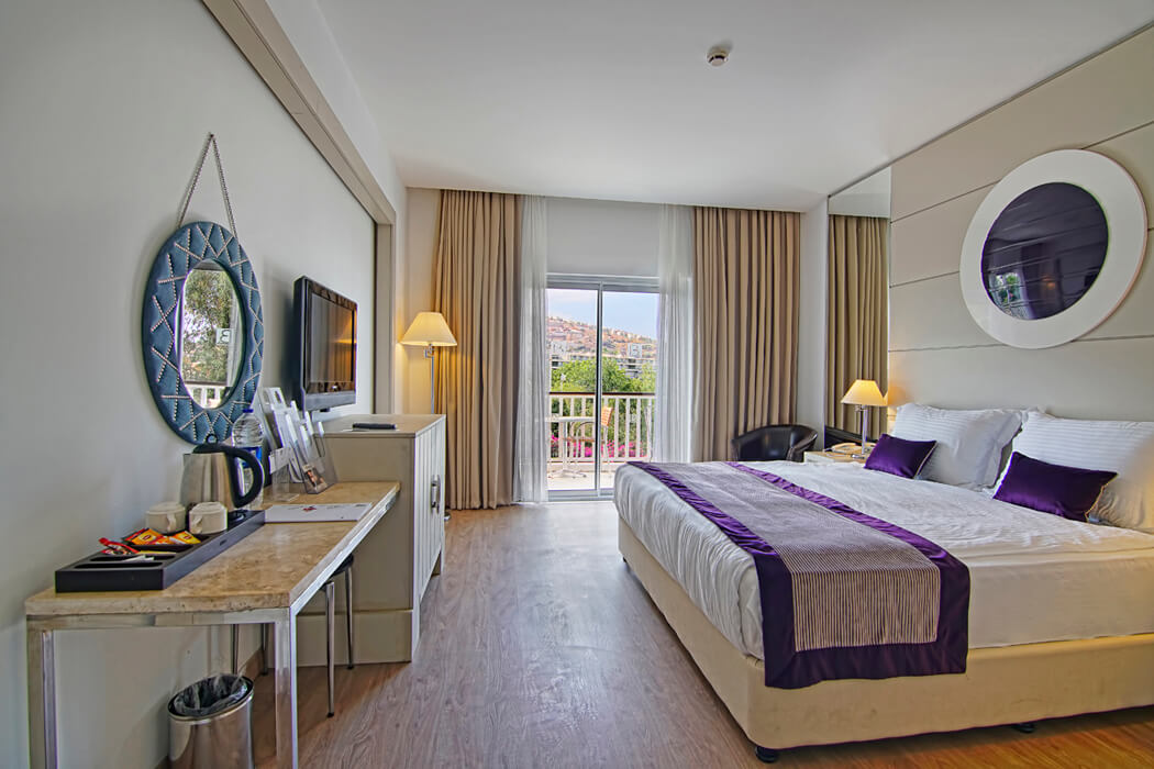 Hotel Baia Bodrum - przykładowy pokój deluxe garden view