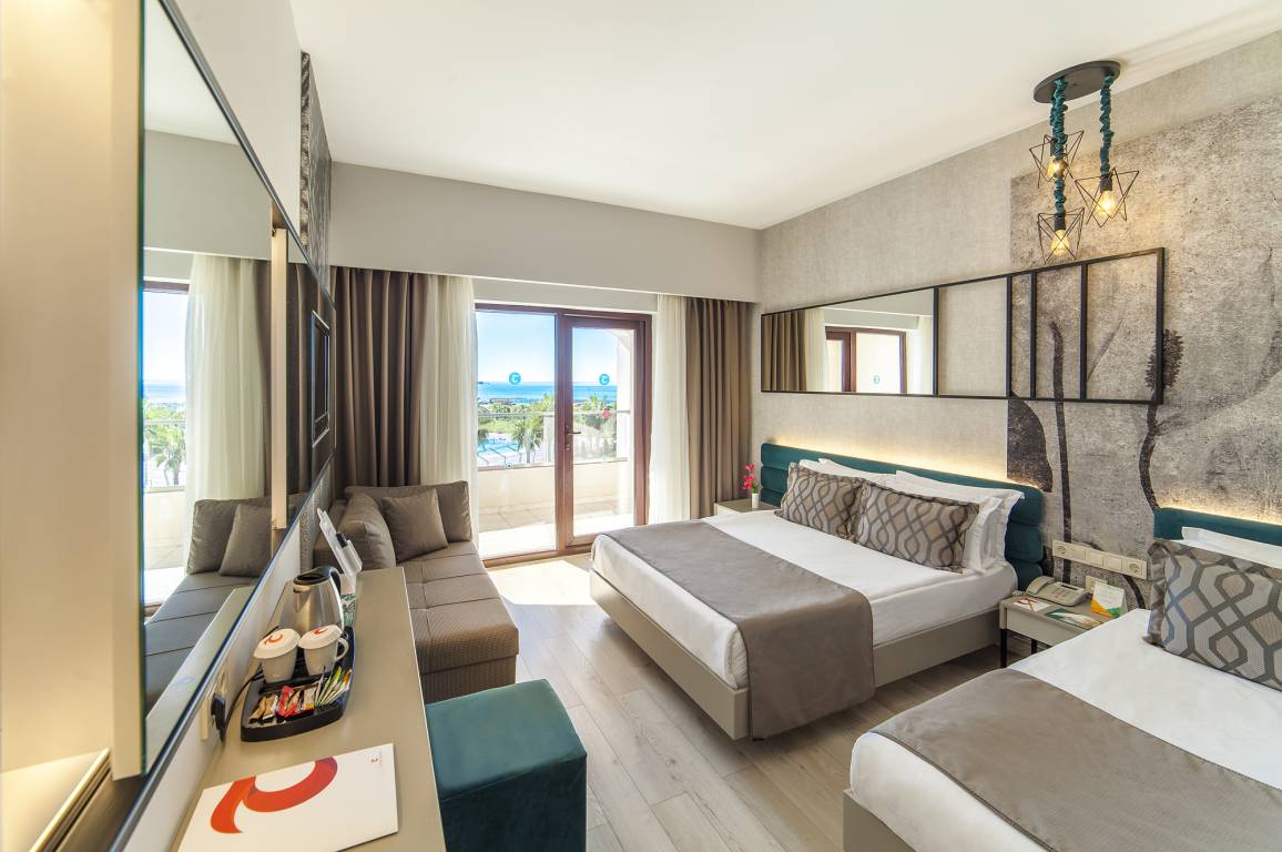 Hotel Standard Room Sea View