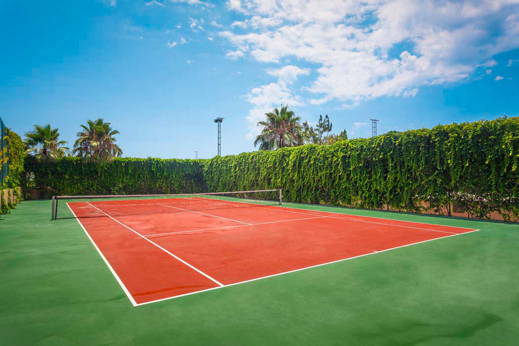 Club Hotel Turan Prince World - kort tenisowy