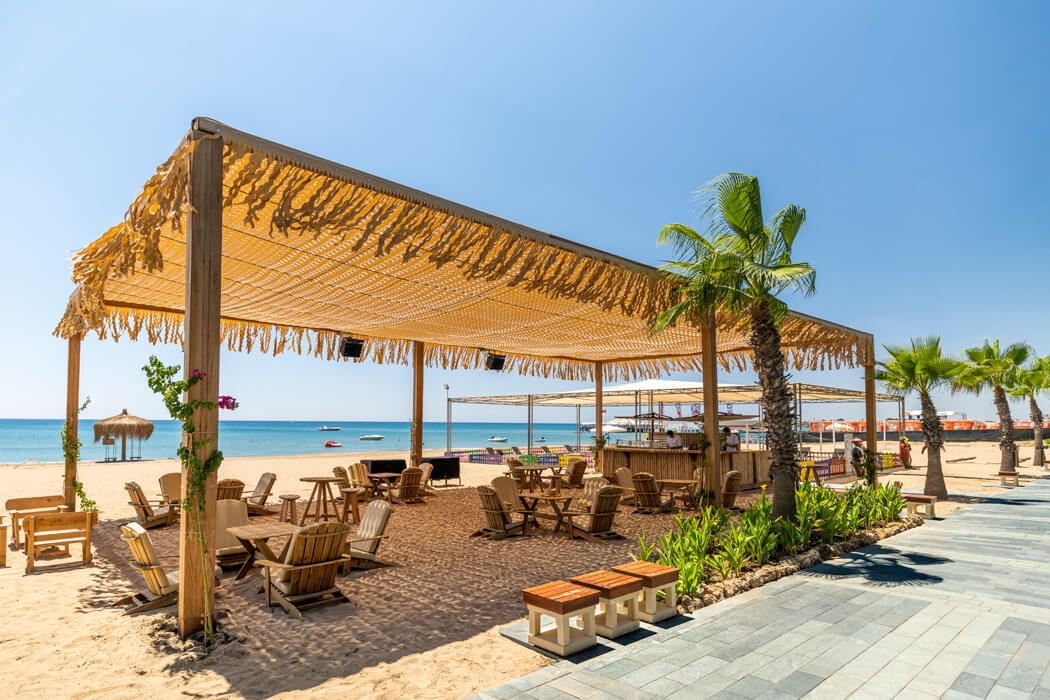Hotel Ali Bey Resort - bar na plaży