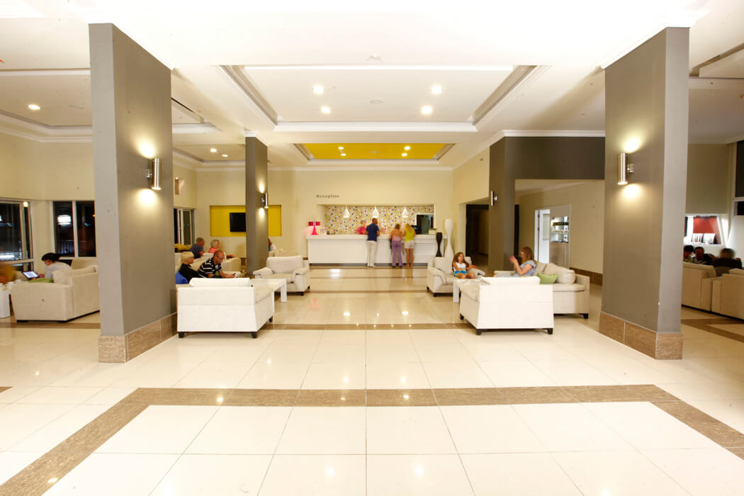 Hotel Aska Bayview Resort - lobby