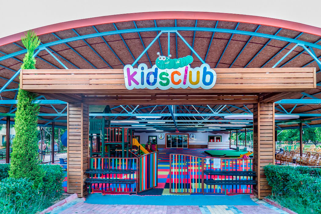 Lonicera World Resort Hotel - klub dla dzieci