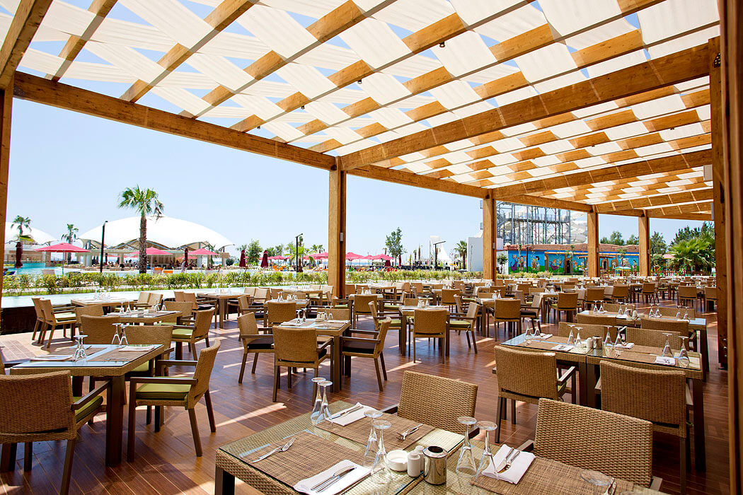Hotel Kaya Palazzo Golf Resort - taras restauracji głównej