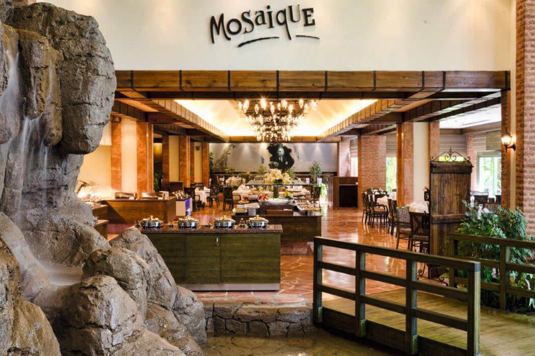 Hotel Gloria Golf Resort - restauracja Mosaique