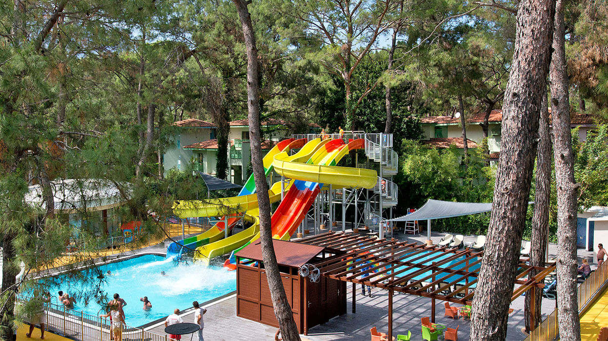 Seven Seas Hotel Life - widok na zieleń, zjeżdżalnie i basen