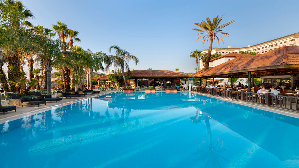 Hotel Otium Park Club Akman - bar przy basenie