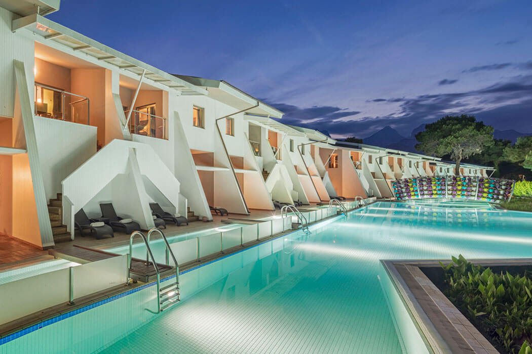 Hotel Rixos Sungate - wille z dostępem do basenu