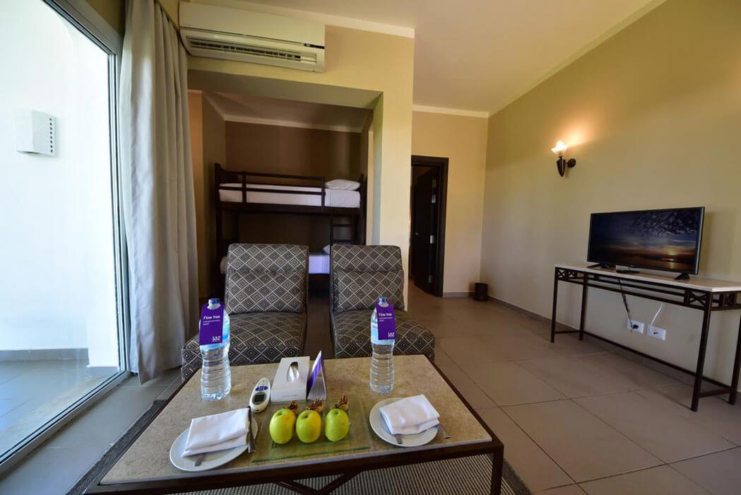 Jaz Fanara Resort & Residence - pokój rodzinny z łóżkiem piętrowym