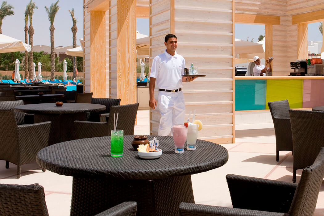 Hotel Novotel Palm - pool bar