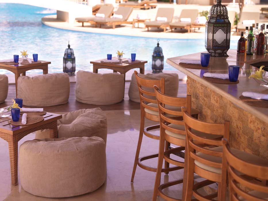 Hotel Royal Monte Carlo Sharm El Sheikh - pool bar