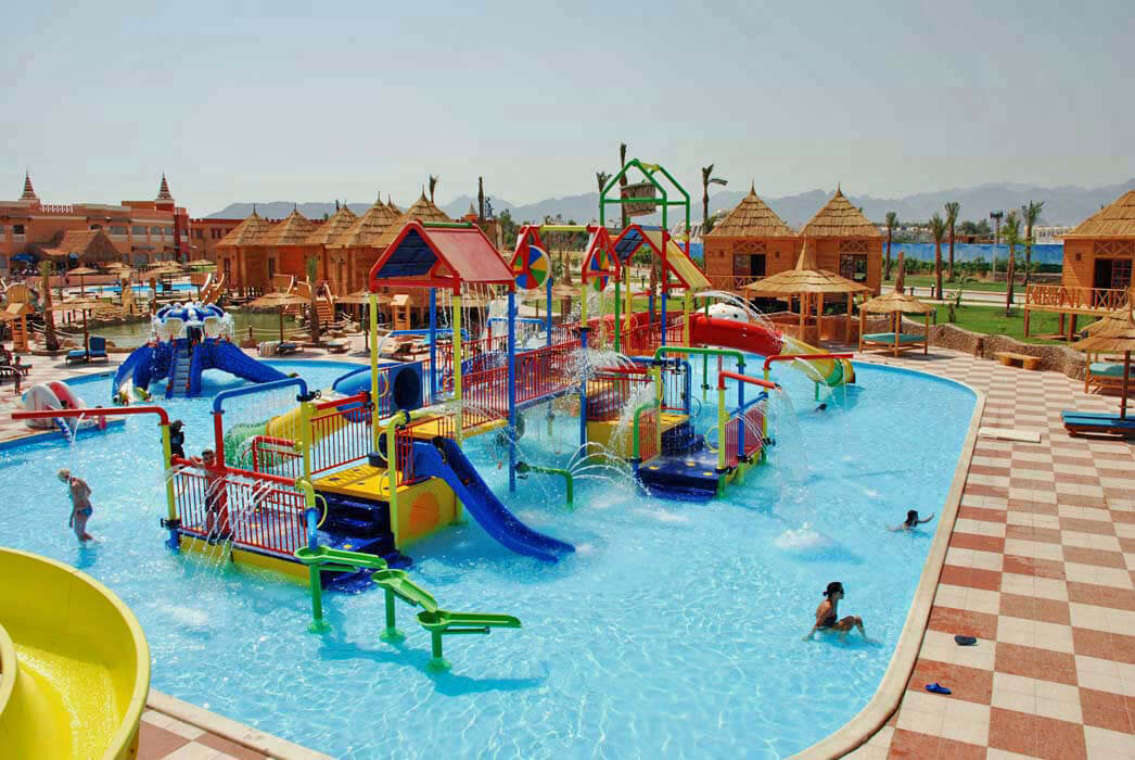 Hotel Albatros Aqua Blu Resort - brodzik dla dzieci ze zjeżdżalniami