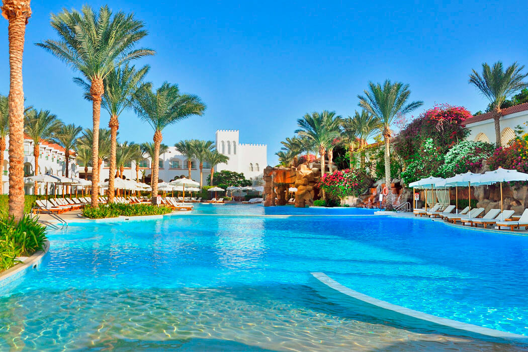 Hotel Baron Palms Resort - basen główny