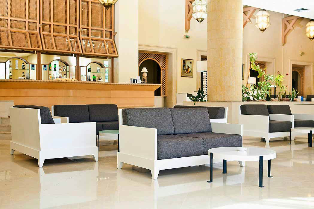 Hotel El Mouradi Hammamet - w lobby barze