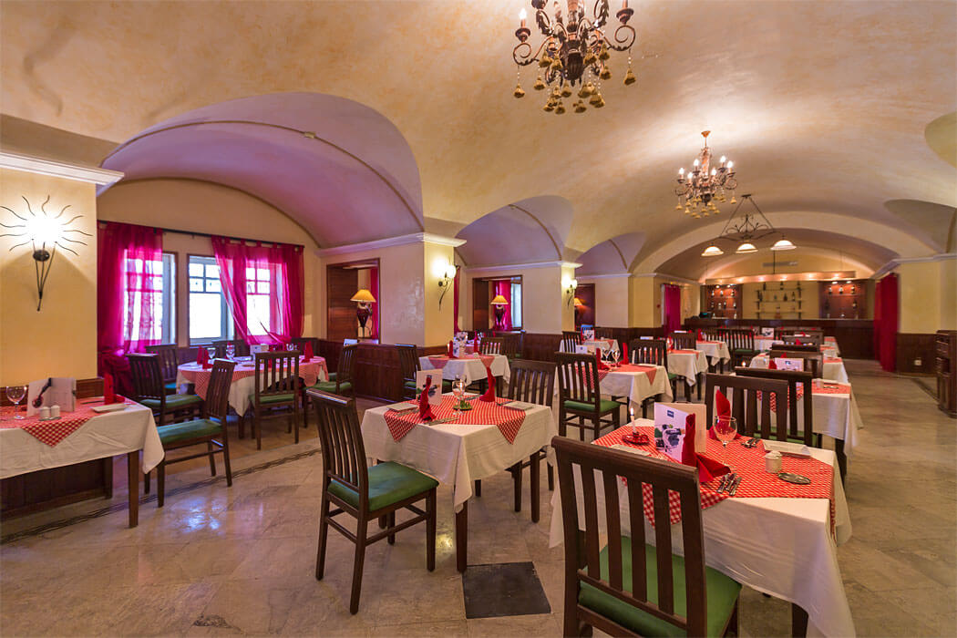 Hotel Medina Solaria Thalassa & Spa - restauracja a la carte