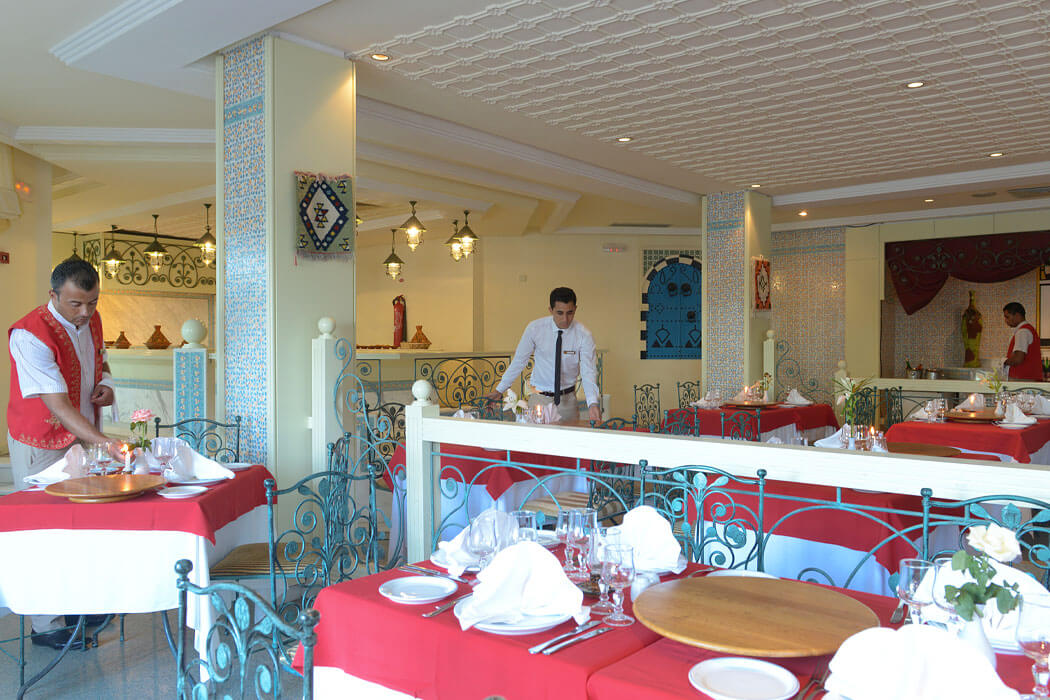Hotel One Resort El Mansour - widok na restaurację główną "Meridian"