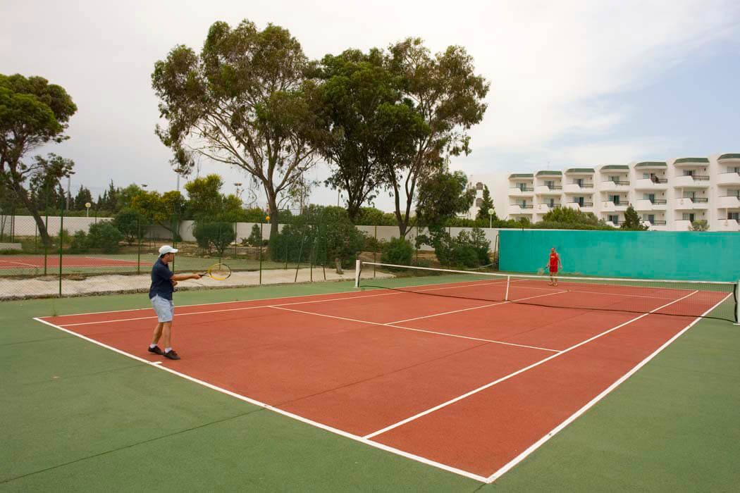 Hotel El Mouradi Cap Mahdia - kort tenisowy