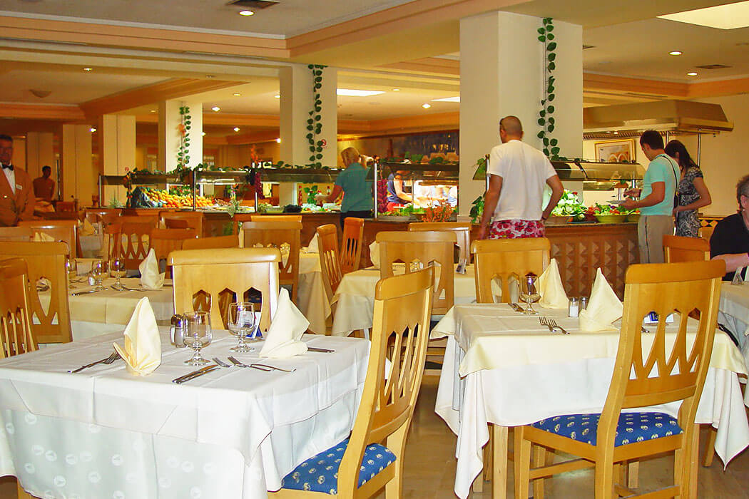Hotel El Mouradi Port El Kantaoui - w restauracji