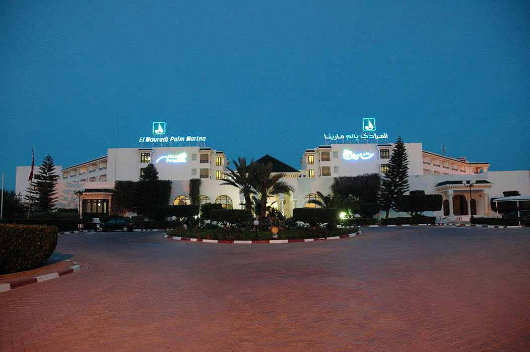 El Mouradi Hotel Palm Marina - hotel wieczorem