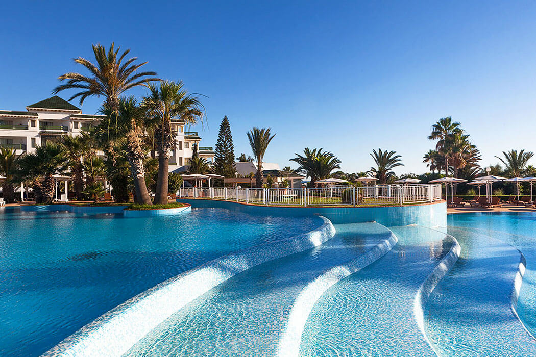 El Mouradi Hotel Palm Marina - w basenie