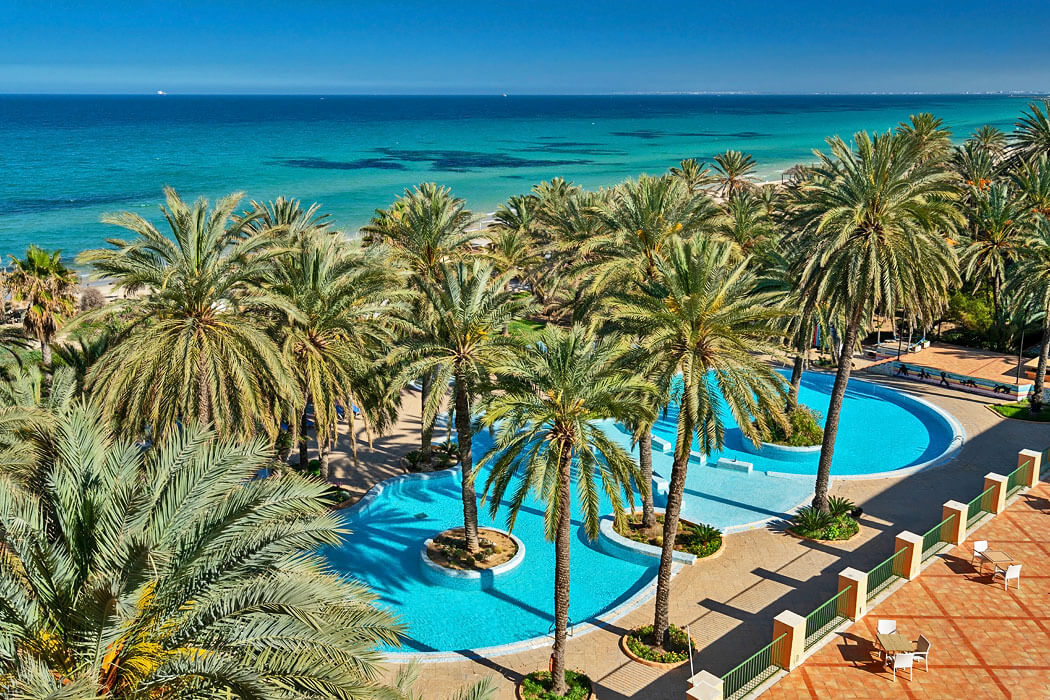 Hotel El Ksar Resort & Thalasso - basen i palmy