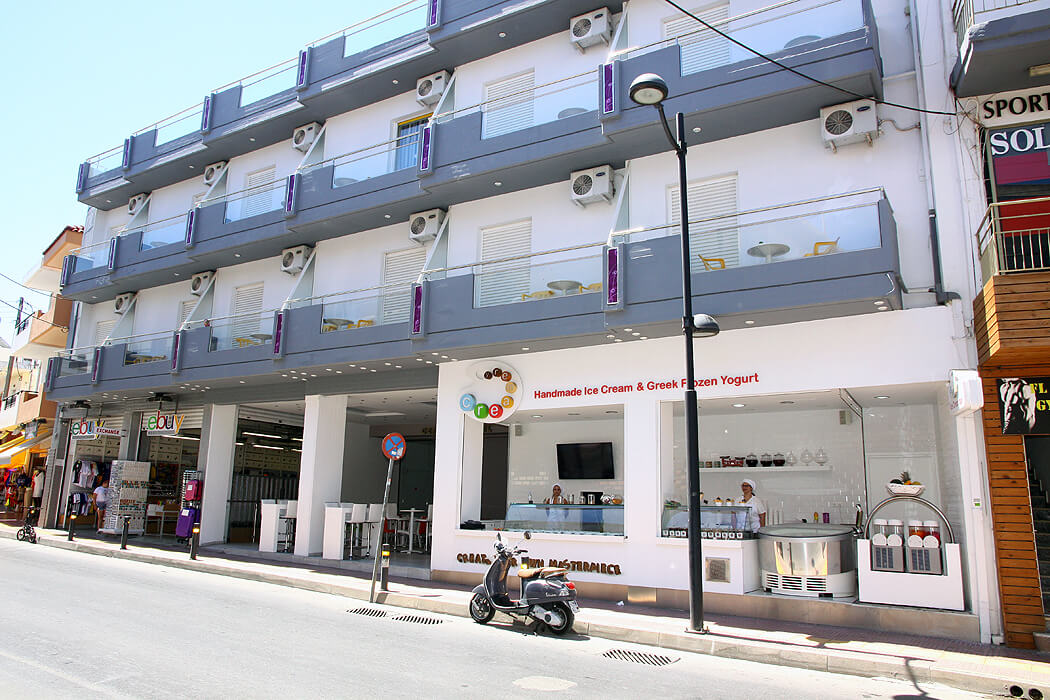 Hotel Porto Plazza - budynek