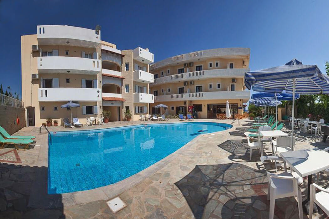 Dimitra Hotel Apartments - wokół basenu