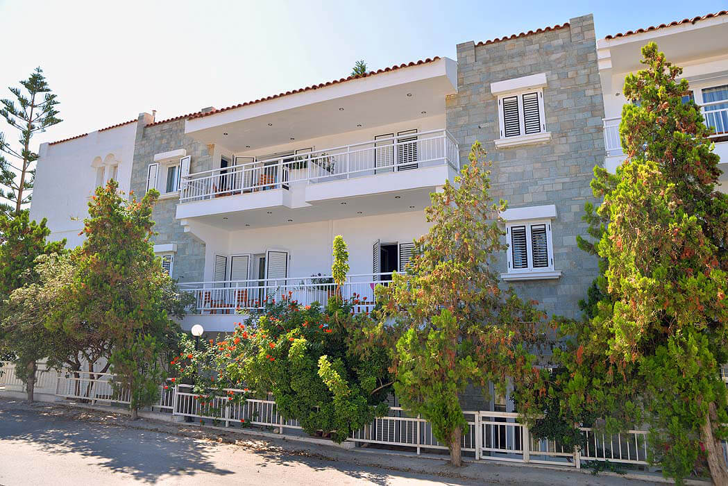 Hotel Anna Apartments Crete - widok na budynek
