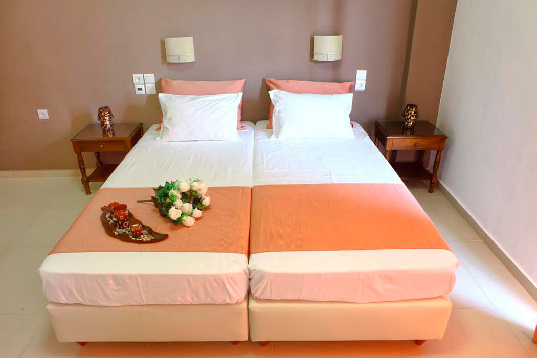 Hotel Stella Paradise - łóżko