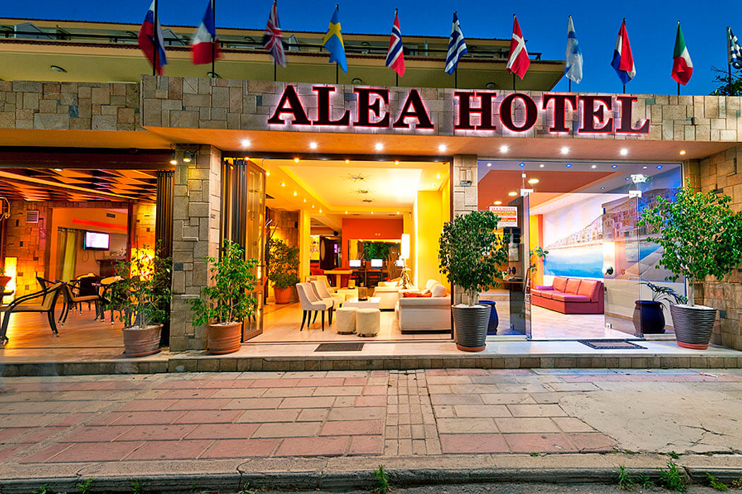 Alea Hotel Rodos - wejście do hotelu