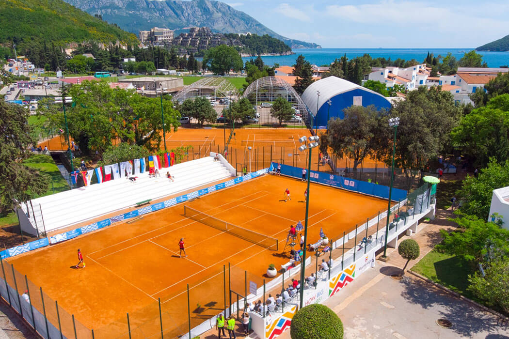 Hotel Slovenska Plaza 4 - kort tenisowy