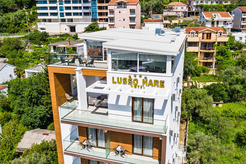 Hotel Lusso Mare - budynek
